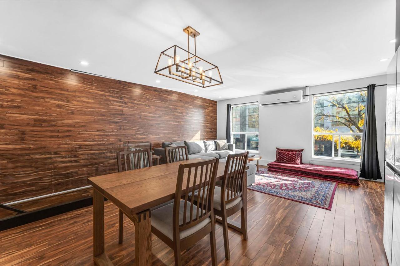 Amazing Fully Renovated Apartment On Queen St. Τορόντο Εξωτερικό φωτογραφία